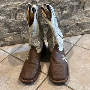 Tony Lama mid calf cowgirl boots